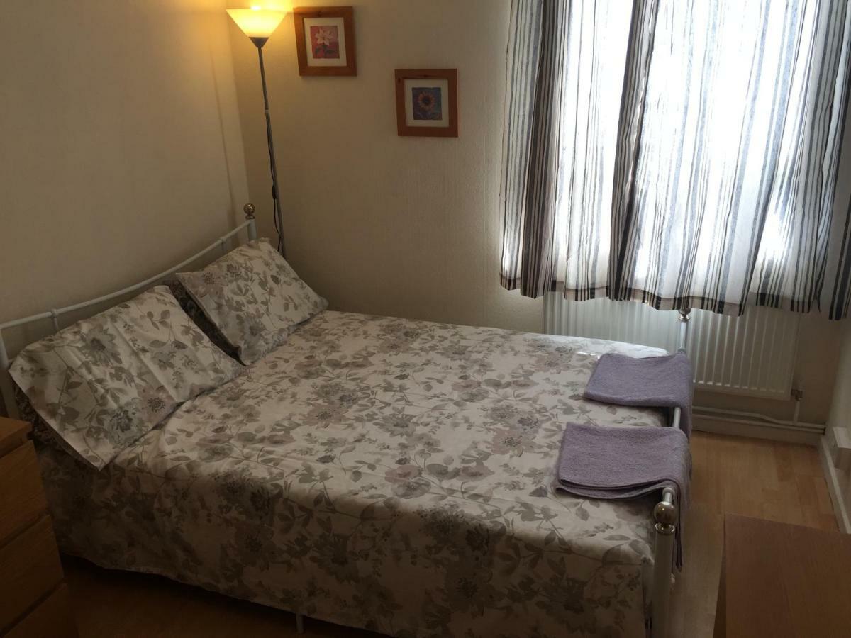 Two Bedroom Apartment In Royal Greenwich Лондон Экстерьер фото