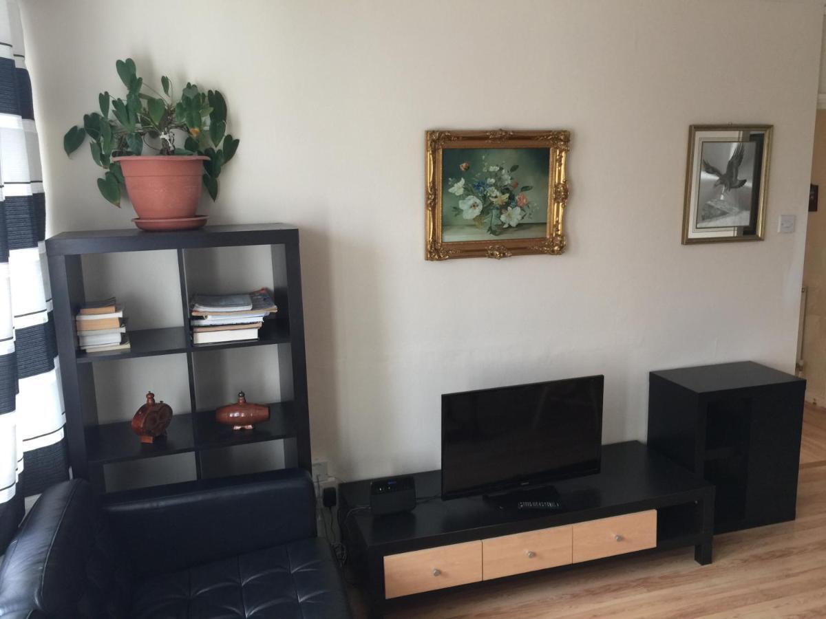 Two Bedroom Apartment In Royal Greenwich Лондон Экстерьер фото